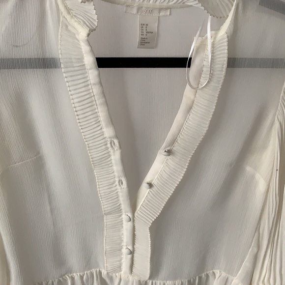 Blouse - Picture 2 of 3